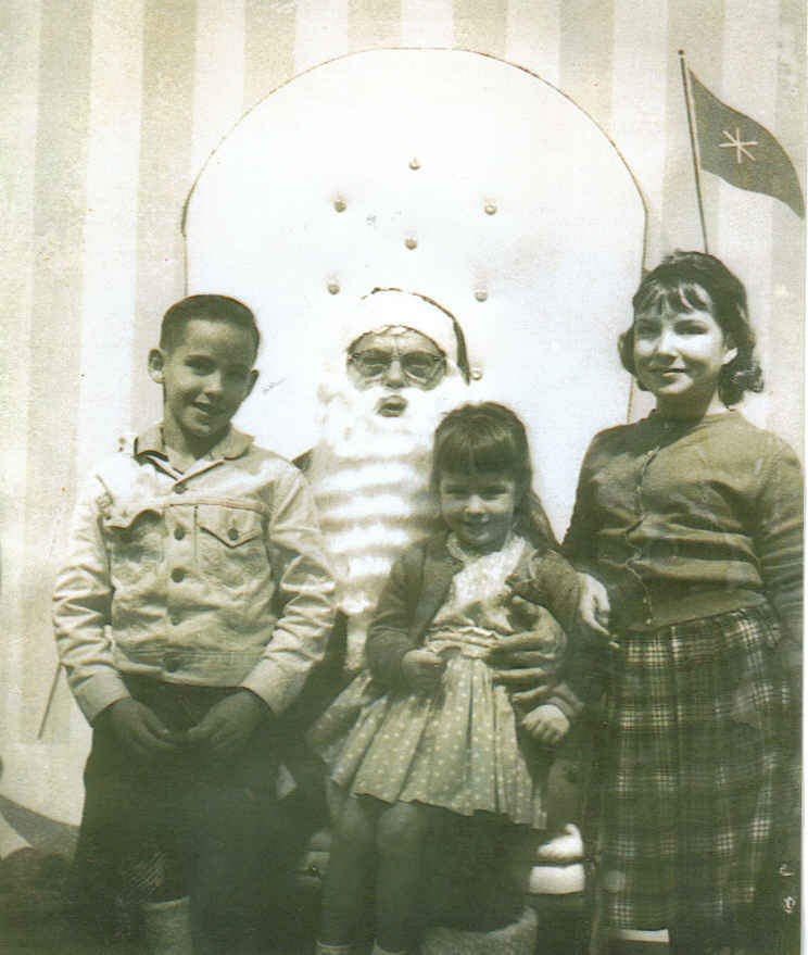 Donnie, Barb, Brenda Christmas 62ish cropped