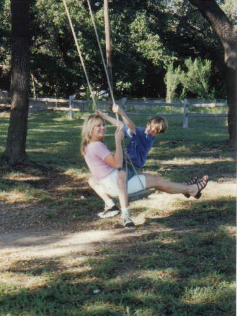 Kim and twin rock house tom's 40th 0597