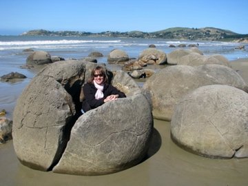 Rae new zealand maoreki boulder march 09