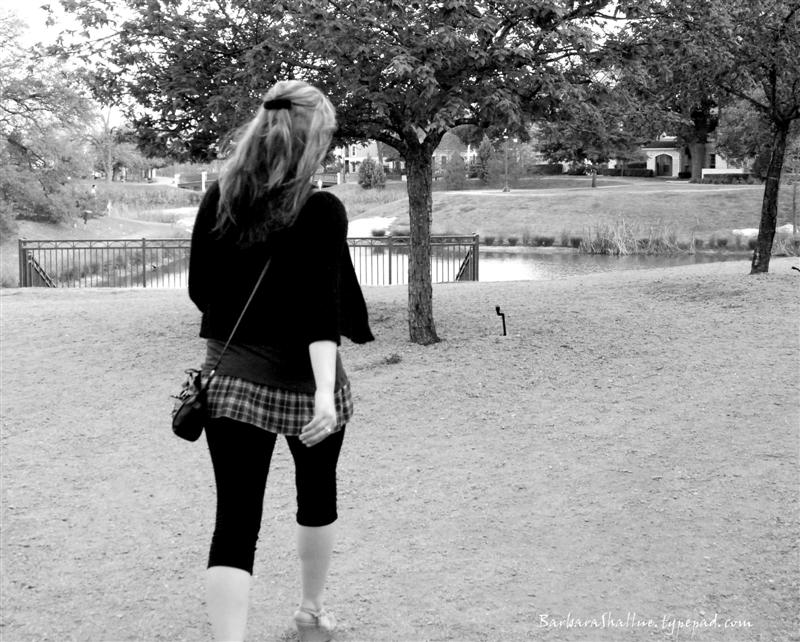 DSC_0023bwsign (Medium)