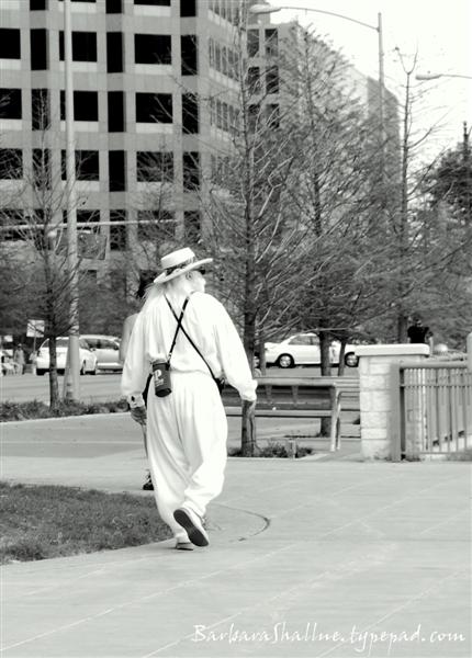 DSC_0063bwsign (Medium)