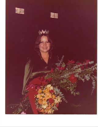 Homecoming queen 76