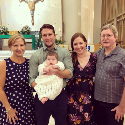 43418834_10214805366640868_7583060272017833984_n