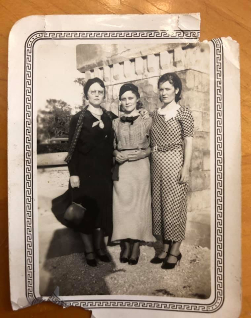 126492636_10220925516760796_6835274455385770213_n-1