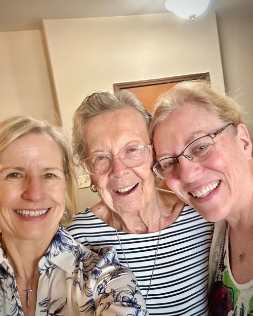 336382705_1032491024391346_565603444434740643_n